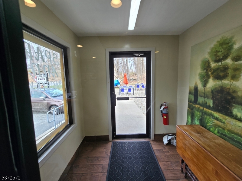 224 Sparta Ave