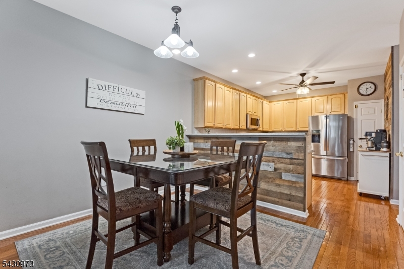 112 Loft Dr
