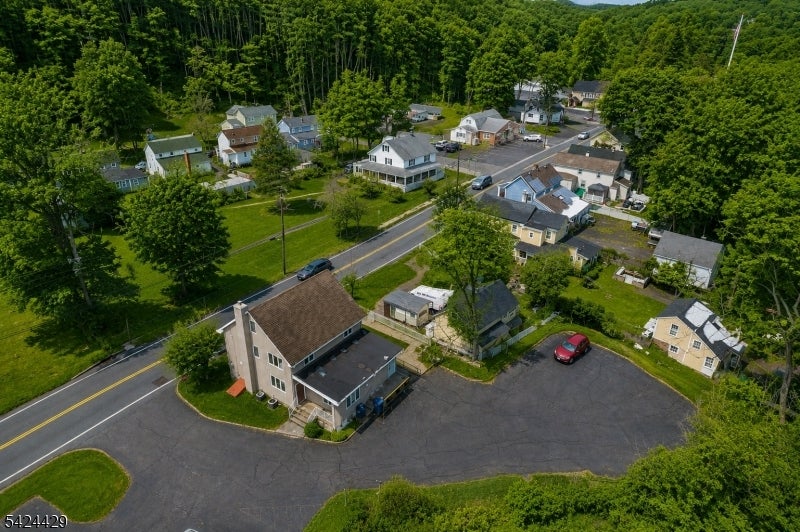 328 Green Pond Rd