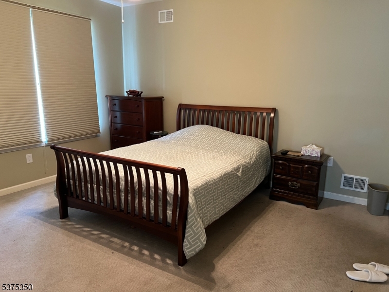 148 Saratoga Ct