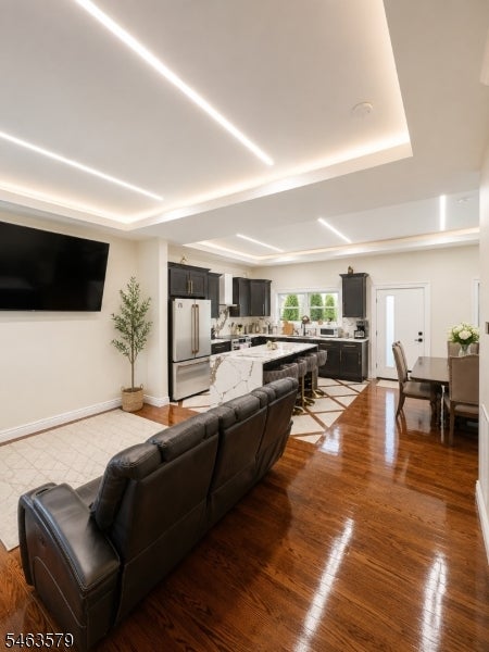 271 Bergen Blvd