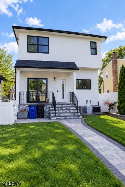 271 Bergen Blvd