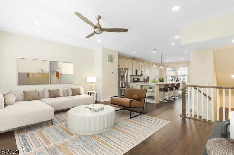 17 Gala Ct