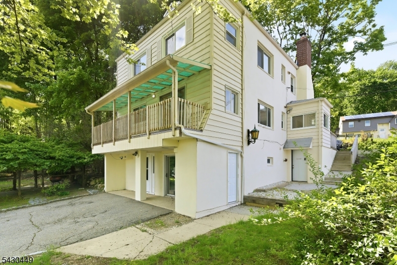 119 Lakeside Blvd