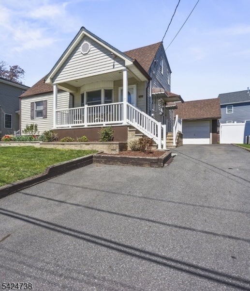 63 Coldevin Rd