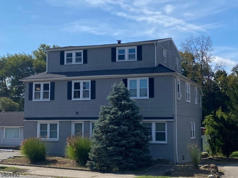 53 Newark Pompton Tpke 3C
