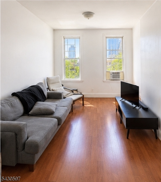 143 Hopkins Ave