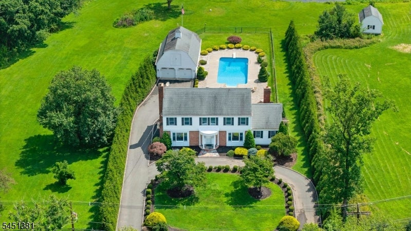 290 Powerville Rd