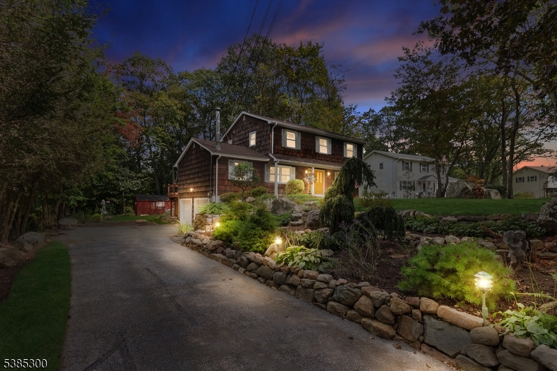 55 Fox Trail Rd