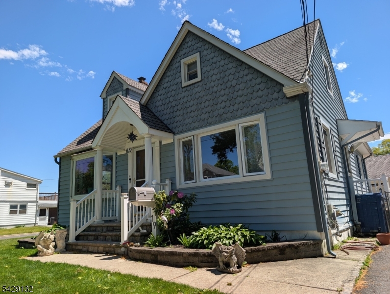 19 Kathryn St