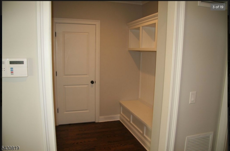 33A Willow