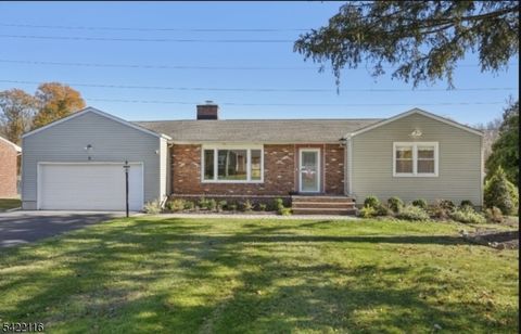 6 Arrow Dr Livingston Twp. NJ 07039