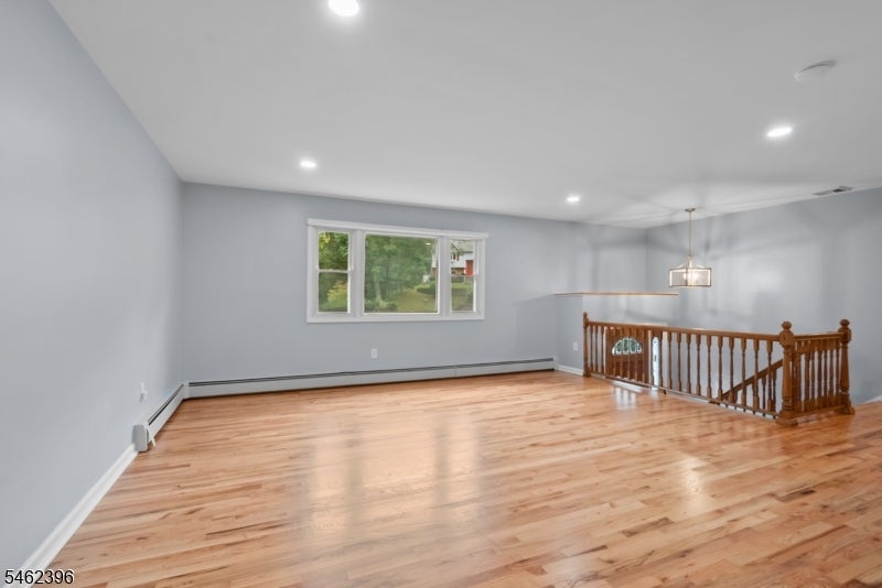 39 William Dr
