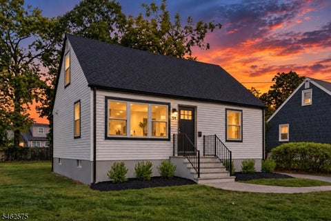 Photo for 154 Oakmanor Pkwy