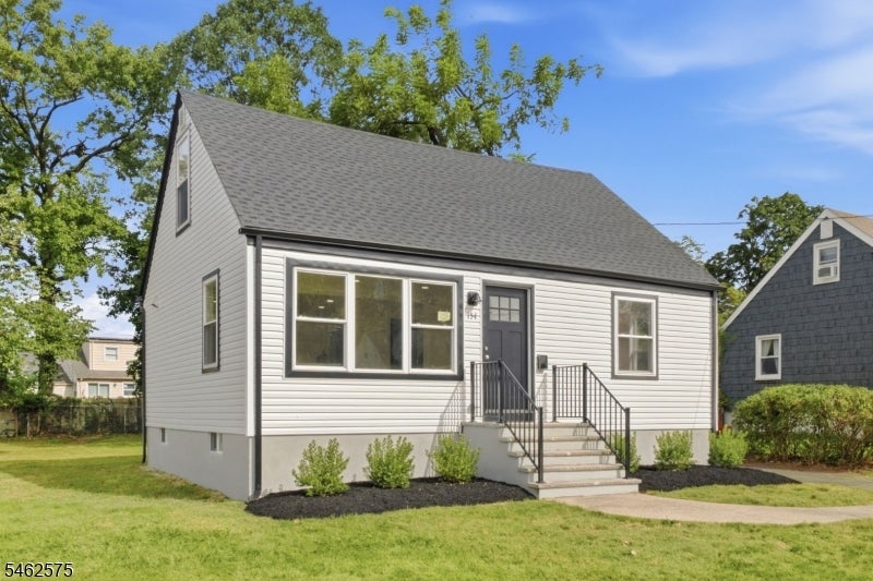 154 Oakmanor Pkwy