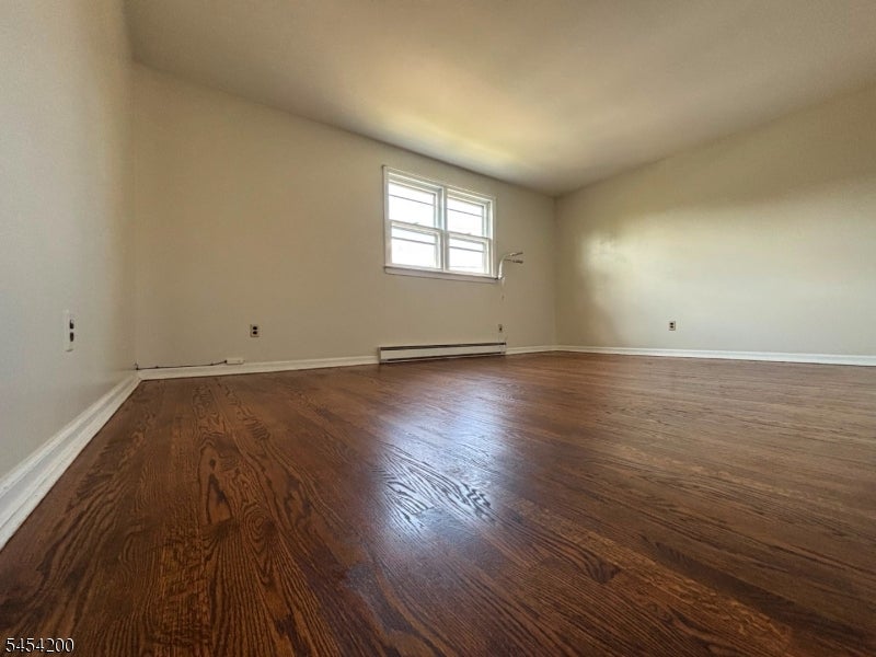 115 Van Riper Ave
