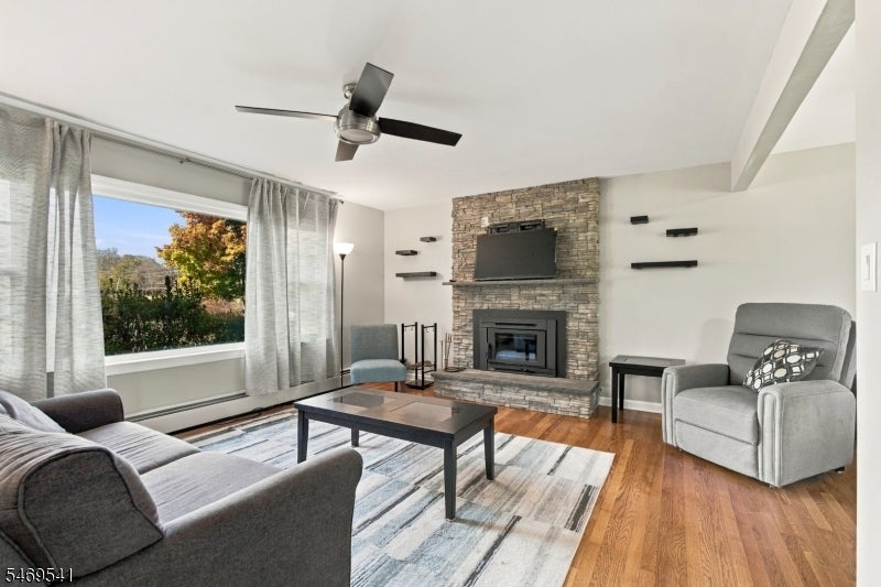 3 Meadow Brook Rd