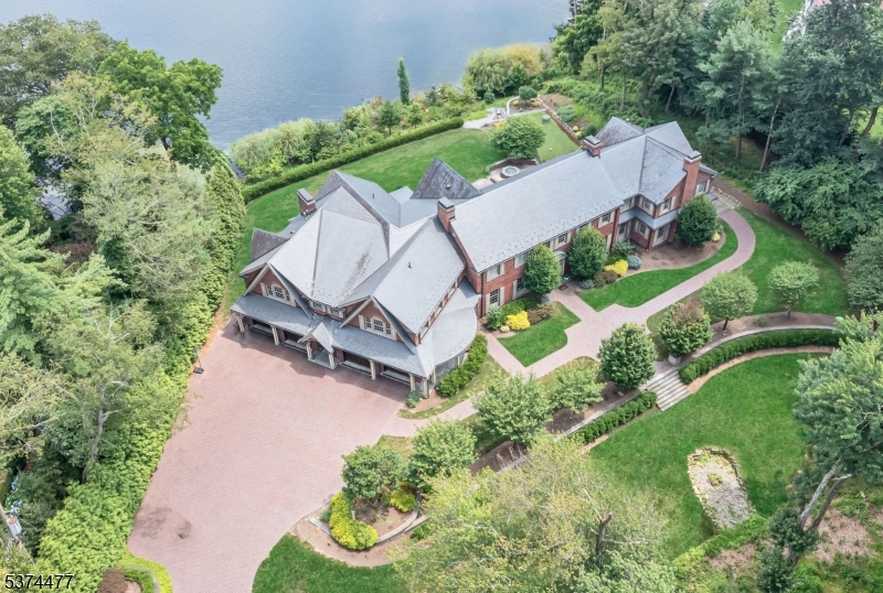 311 Algonquin Rd