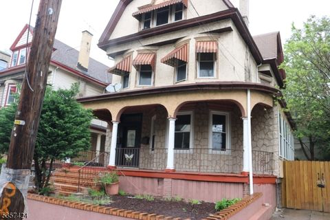94 Lembeck Ave Jersey City NJ 07305
