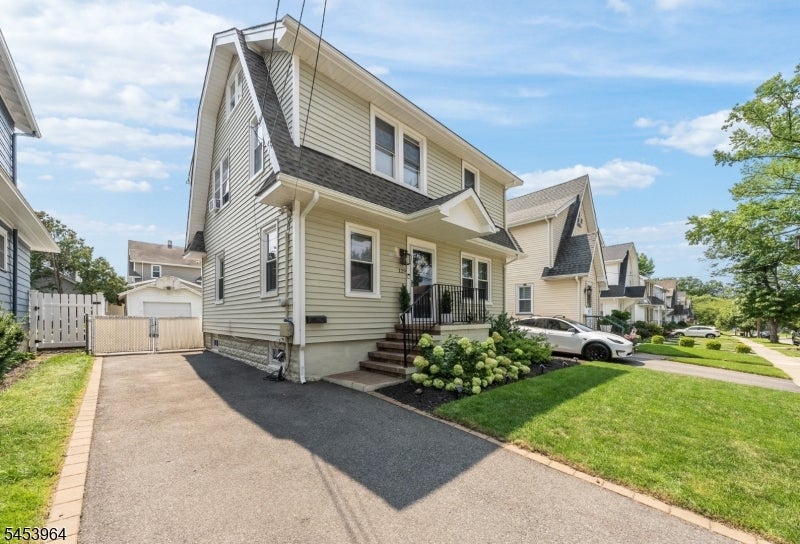 129 Demarest Ave
