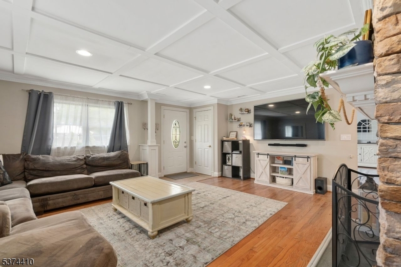 117 Carol Dr