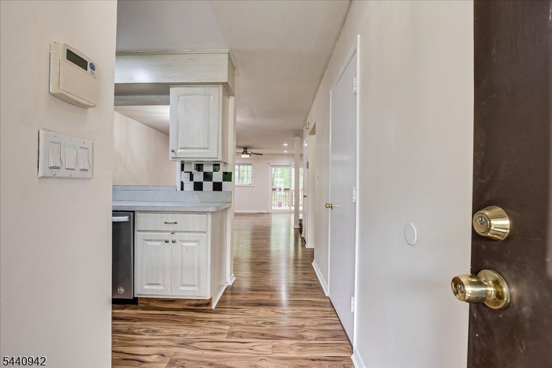 12 Tulip Ct