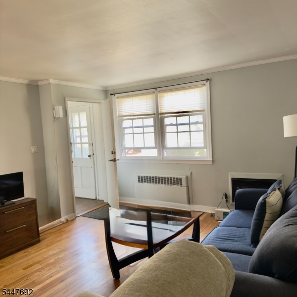 445 Morris Ave 1-D