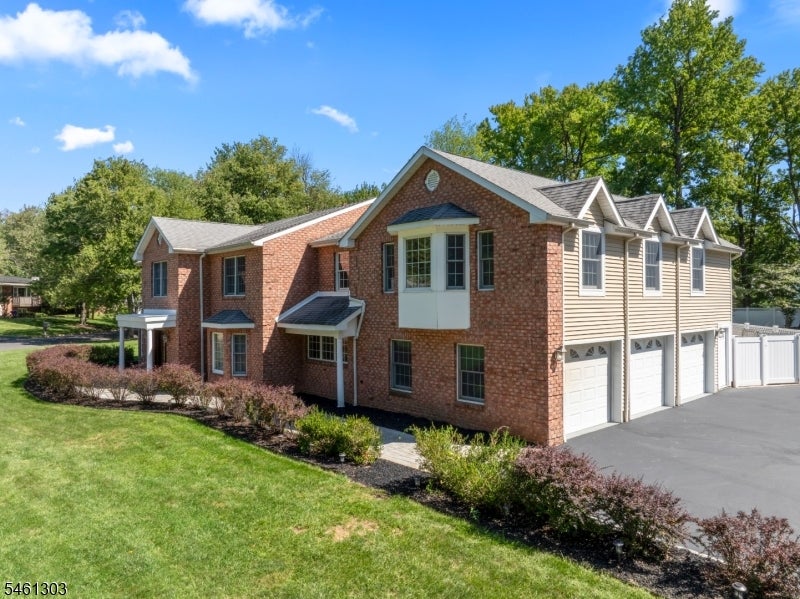 19 Bradford Rd