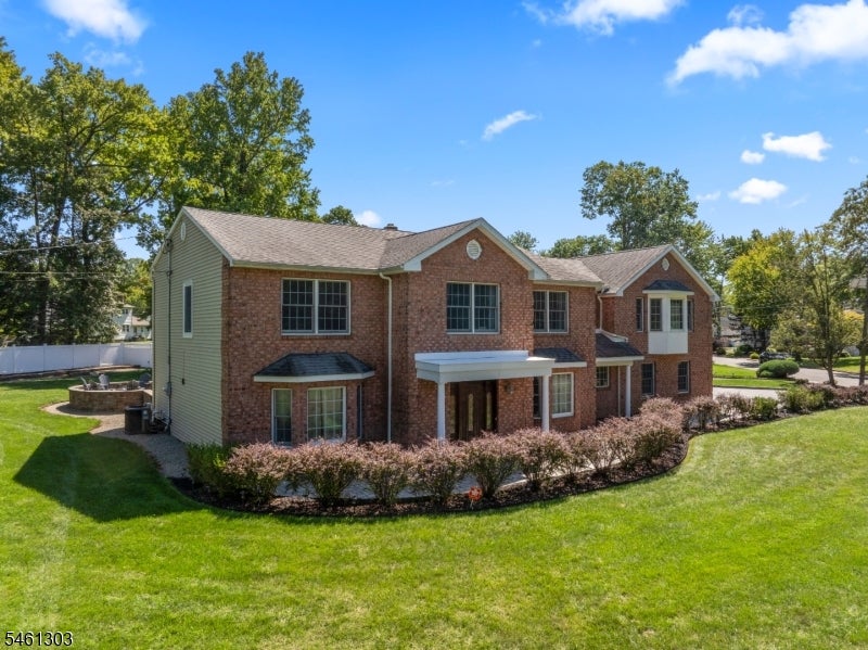 19 Bradford Rd
