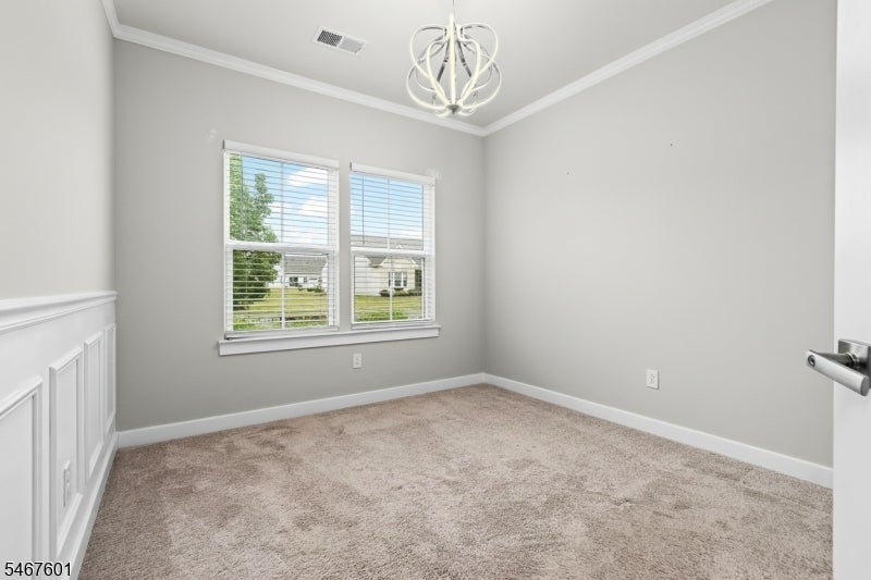 18 Mountain View Ln