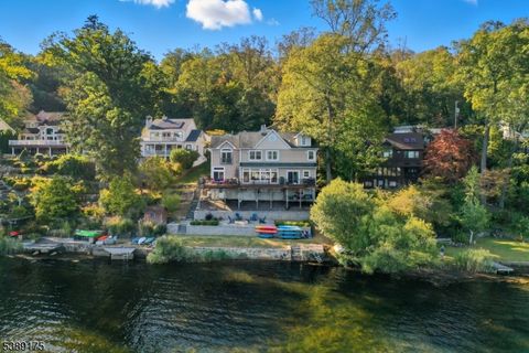 130 CEDAR LAKE WEST Denville Twp. NJ 07834