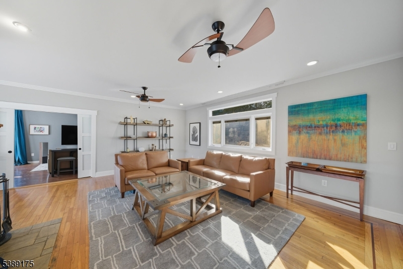 130 CEDAR LAKE WEST