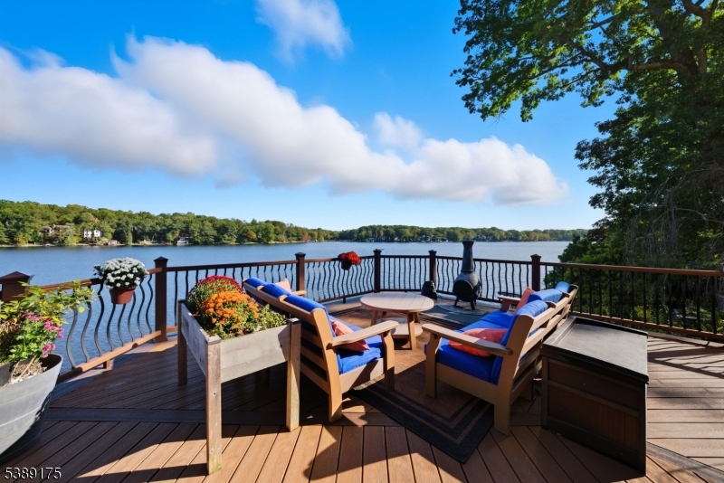 130 CEDAR LAKE WEST