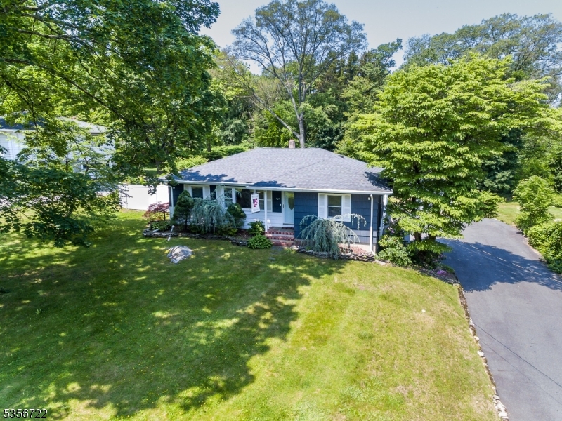 8 Boonton Ave