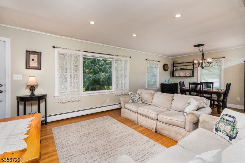 8 Boonton Ave