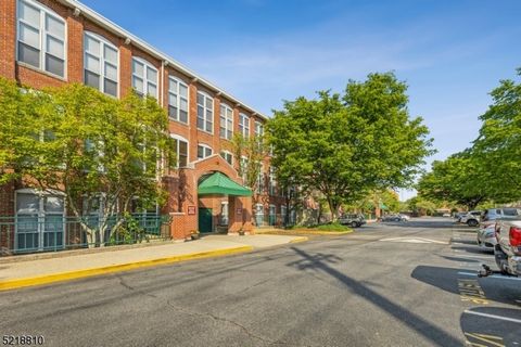 Featured picture for the property 3841793