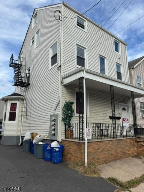 Photo of 30 Catherine St, Elizabeth, NJ 07201 (MLS # 3995443)