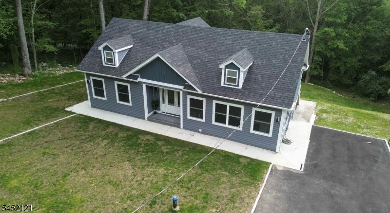 912 Spruce Trl