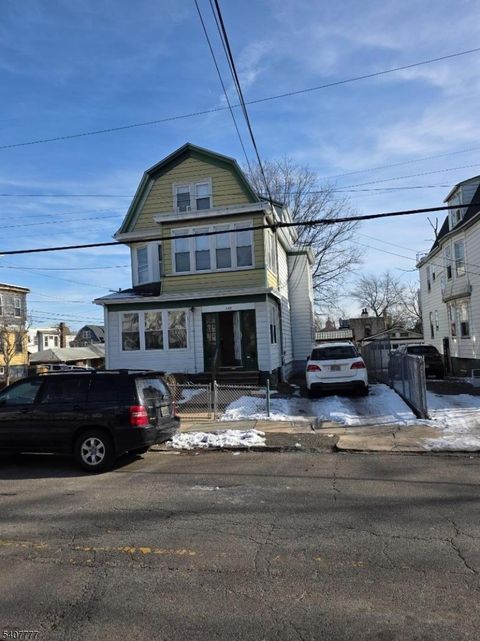 388 Seymour Ave Newark City NJ 07112