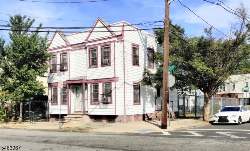 722 S 14Th St