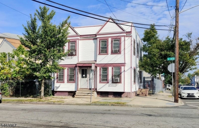 722 S 14Th St