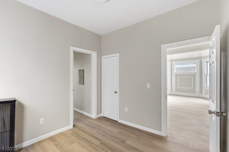 37 Mapes Ave 12