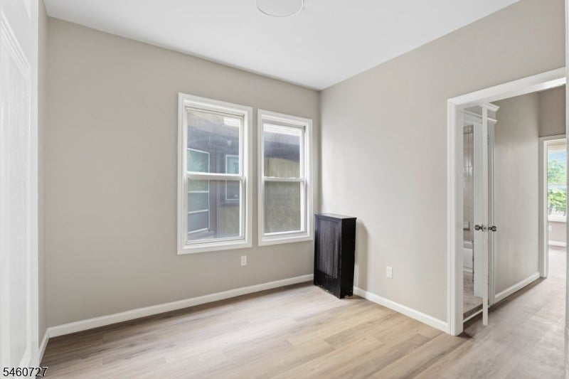 37 Mapes Ave 12