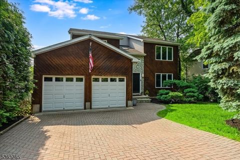 22 S Ridgewood Rd South Orange Village Twp. NJ 07079