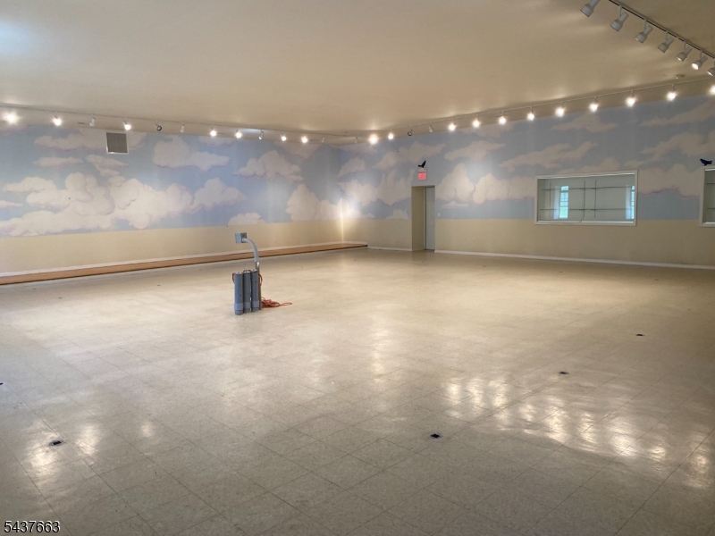 240 Demarest Rd