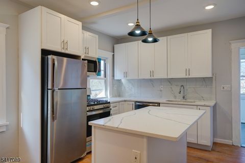 29 Walnut St 2 Summit City NJ 07901