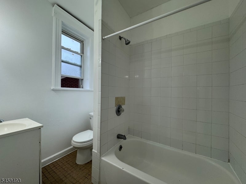 253 Palisade Ave 3