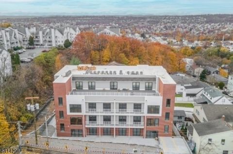 318 Dixon Ave 505 Paterson City NJ 07501