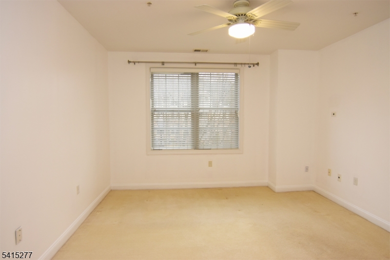 369 Victoria Drive 369