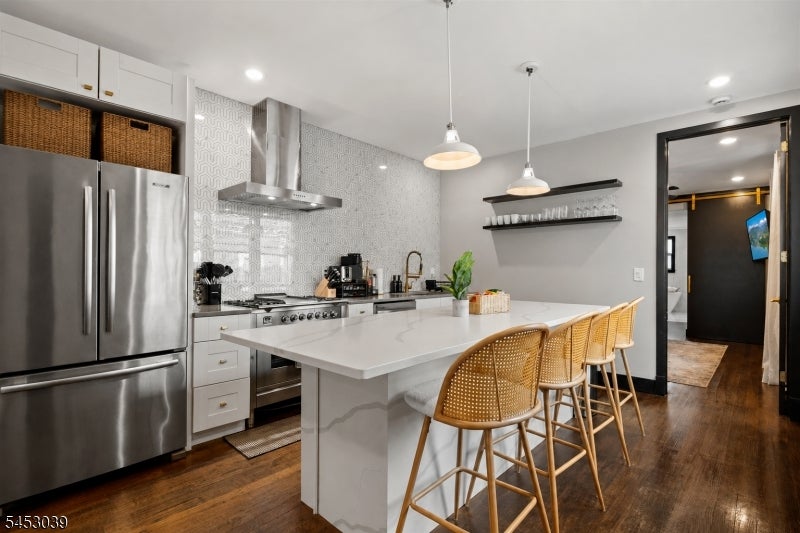 245 Summit Ave